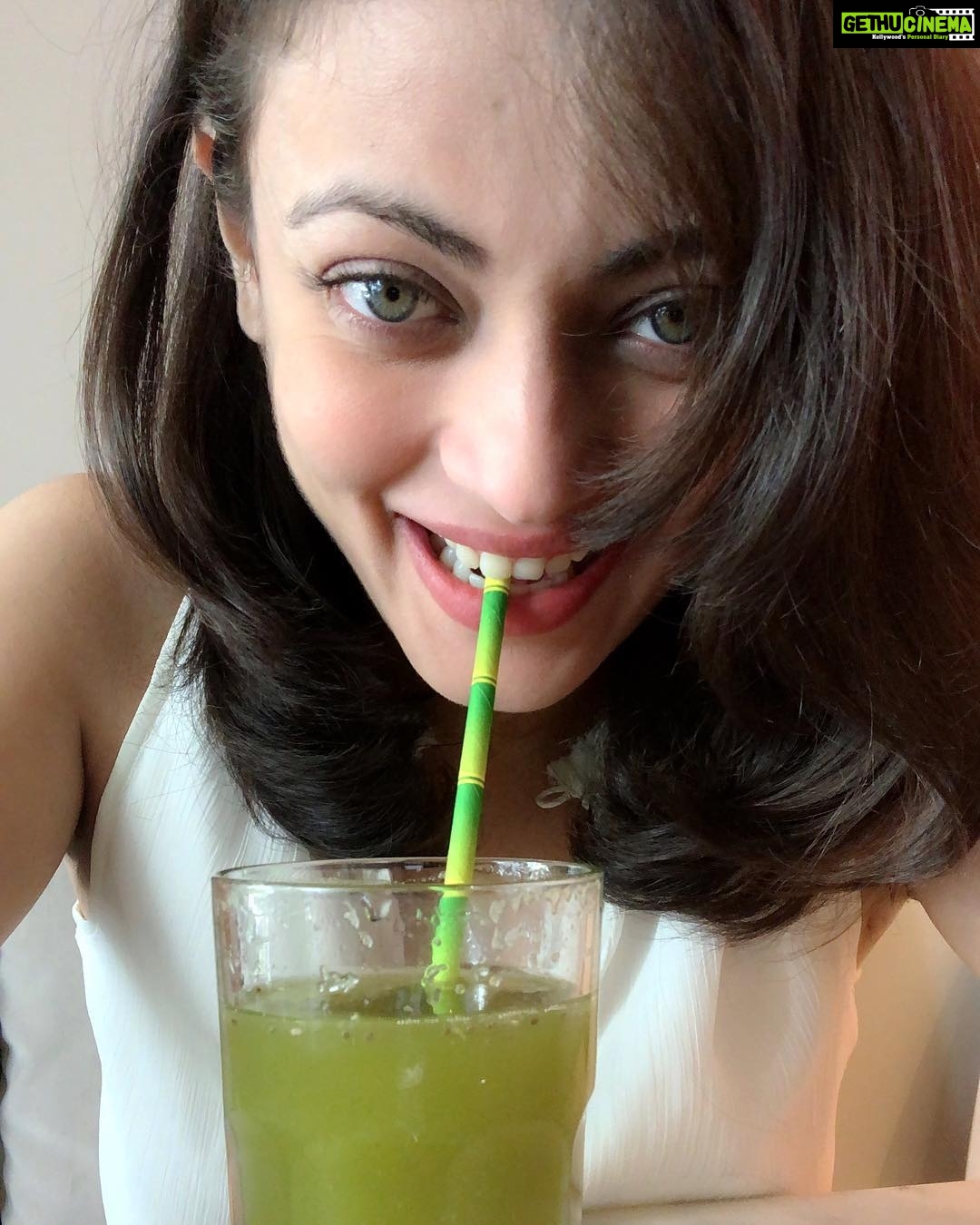 Sneha Ullal Instagram - Say green #avengersendgame