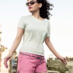 Sneha Ullal Instagram - I’d risk the fall just to know how it feels to fly...