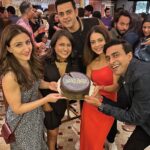 Soha Ali Khan Instagram – And it’s a hit!!! #kaunbanegishikharwati @zee5 @emmayentertainment @applausesocial @gauravvkchawla @ananyananya @nikkhiladvani @sameern @larabhupathi @anyasinghofficial @kkamra @cyrus_sahukar @varunthakur