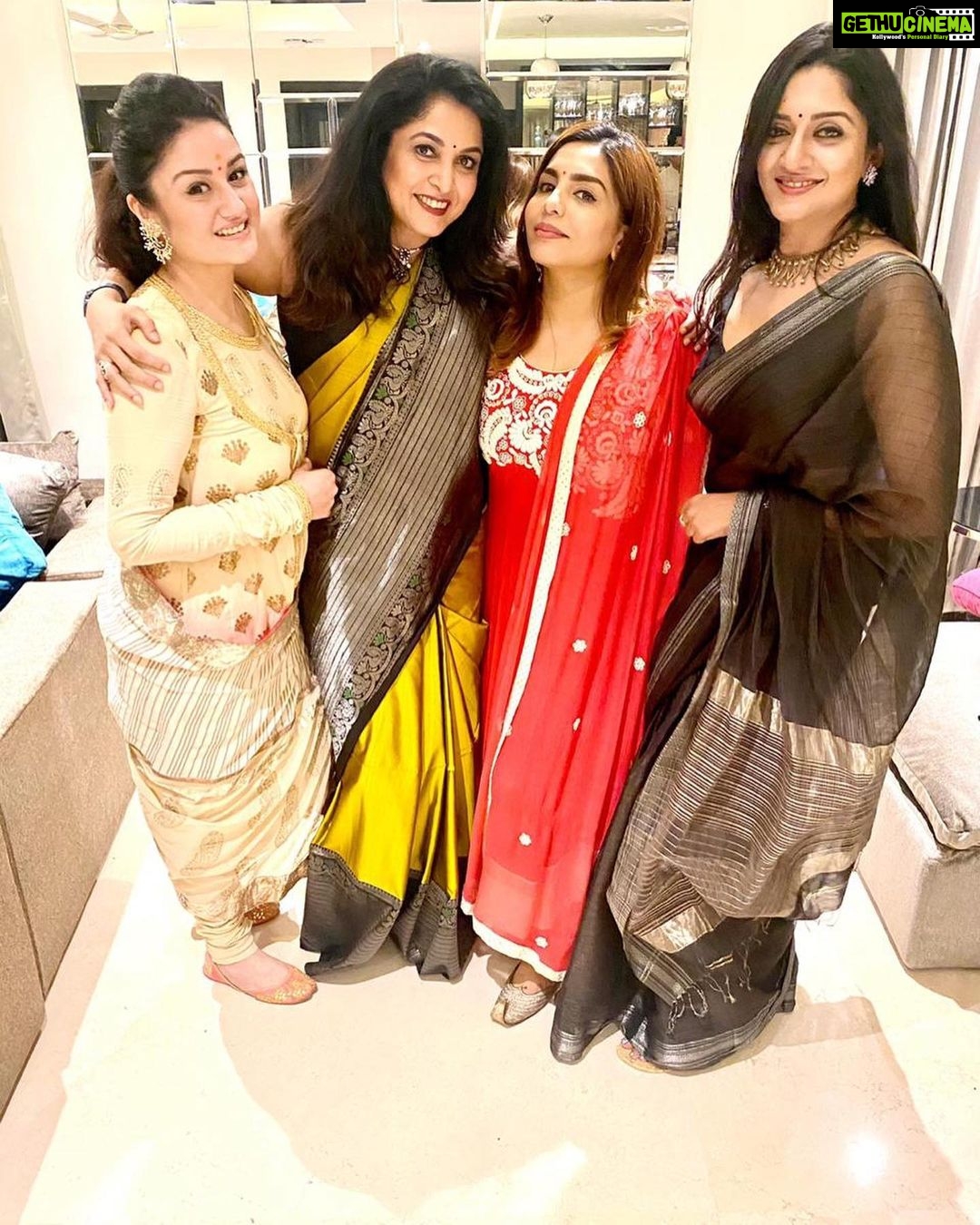 Sonia Agarwal - 9.7K Likes - Most Liked Instagram Photos