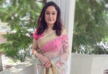 Sonia Agarwal Instagram - Back to shoot 💗