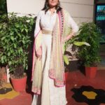 Sonia Agarwal Instagram - #adukkalayilpaniyundu audio launch Outifit - my fav @sidneysladen ..thanks sid🤗💖 #soniaagarwal #mallumovie #music #kannur #sidnwysalden Cannanore, Kerala, India
