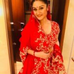 Sonia Agarwal Instagram - #random #showtime #showstopper #indianwear #chennai