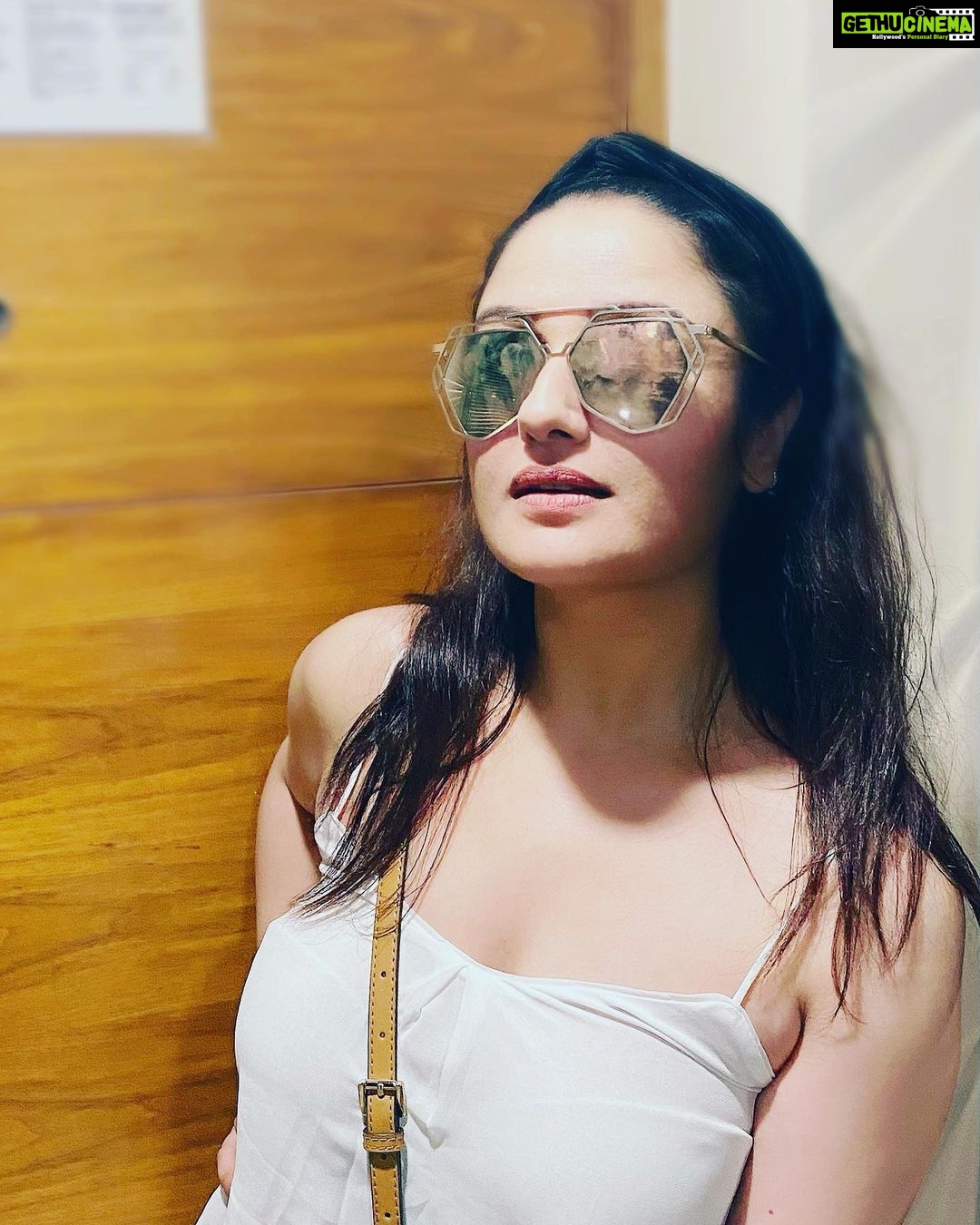 Sonia Agarwal - 9.7K Likes - Most Liked Instagram Photos