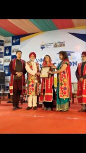 Sonia Mann Instagram - Doctorate Degree from Desh Bhagat University 🙌
Now Dr Sonia Mann 😊