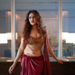 Sony Charishta Instagram - #❤️❤️❤️ . . . . . . ... . . . . . . . . . ... . . . . .@kalyans_photography #navel #sareelove #traditional #blogger #designerwear #explorepage #explore #explorepage✨ #page #viral #tamilactress #telugu #intragram #insta #indore #indowestern #love #tollywoodactress #tollywood #indianactress #indianlook