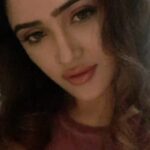 Sony Charishta Instagram - #😊🤗🥰. . . . . .. .. . . . . . . . #reels #reelsinstagram #sonycharishta #anonymous #love #hotmodel #cuties #tollywood #kollywood #modeling #vibe #me #follow#art#nature #naturallight #naturalbeauty #instadaily #reelsindia