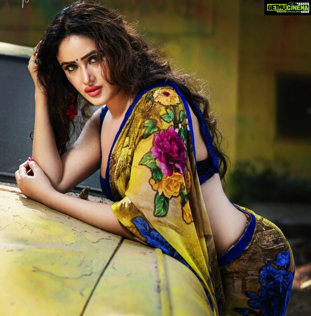 Sony Charishta - 4.7K Likes - #💛💛💛.
.
.
.
.
.
.
.
.
.
.
@tejasaladhi #sonycharishta #sonycharishtafanc #viral #viralposts #southactress #mullu #indianhotactress #trending #sarees #sareeblogger #tamannahbhatia #backlessblouse #blacksaree #actresshot #sexywaist #bollywoodsaree #sareebeauty #tollywoodhotactress #sareefashionista #navelhole #bengalisaree #hornyactress # #kareenakapoor #kiaraadvanihot #mumbai #sareelove #sareeindia#sareequeen #sareequeen👸❤️