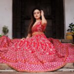 Sony Charishta Instagram - #😊🤗. . #reels #loveyourself #naturallight #green #bloggerstyle #love #blogger #draw #instagood #intagramreels #instadaily #reelitfeelit #reelsindia #indowestern #insfollow #indianwear #designerwear #design #photography #instalove #look #reelkarofeelkaro❤ #bollywoodfashion #fashionista #amy #sexystyle #hotest #socute #freestyle