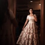 Sony Charishta Instagram - #😊🤗. . . .. . @tejasaladhi #reels #reelsinstagram #instatag #sonycharishta #love #tollywood #traditional #whitedress #draw #bestphoto #photoofday #fashionstyle #fashiongoals #styleblogger #styleinspiration #queen #breathe #loveyourself