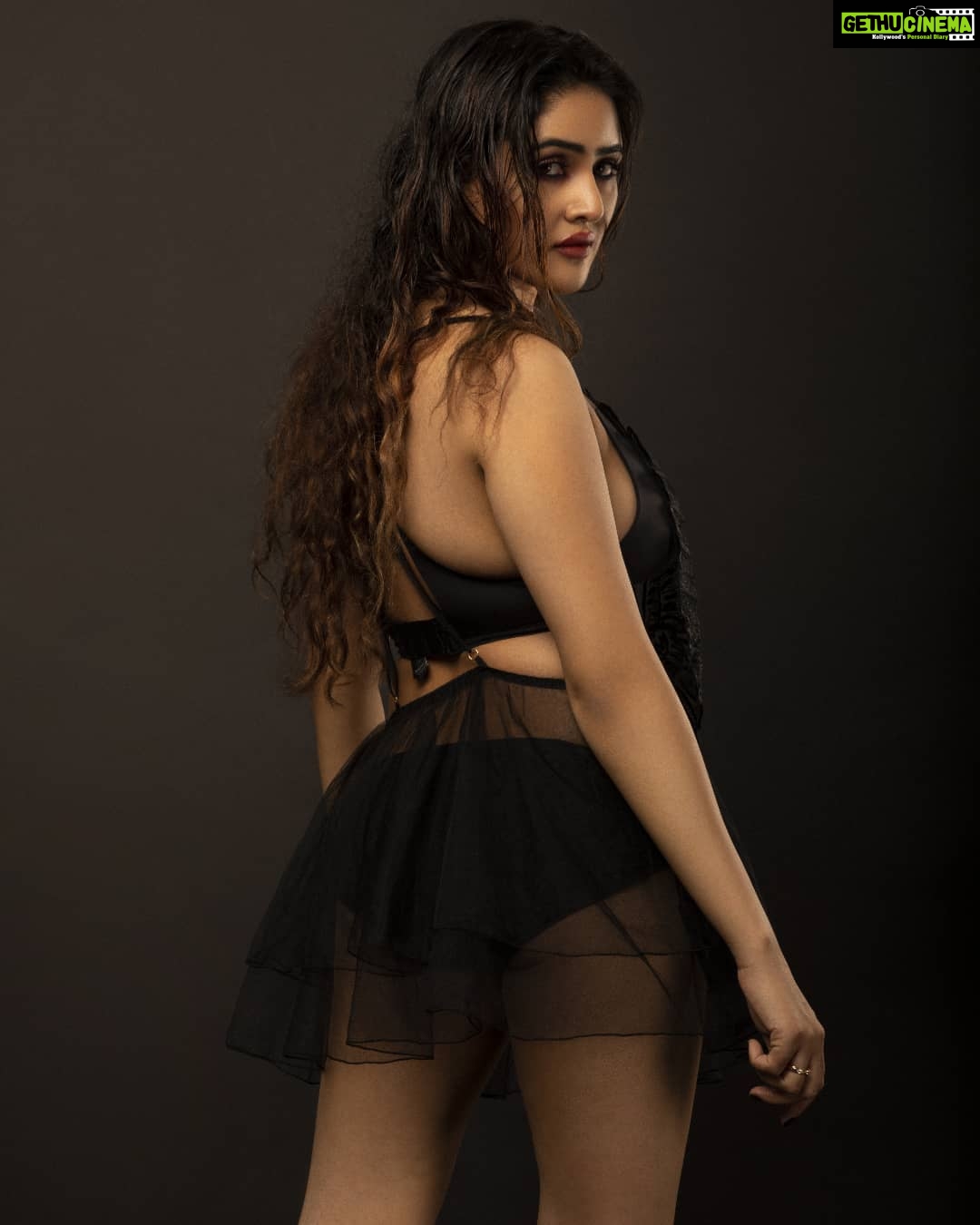 Sony Charishta - 5.4K Likes - #🖤🖤🖤 ....
*
*
*
*
*
*
*
*
*
*
*
*
*
*
*
*
*
*
*
*
*
*
