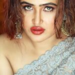 Sony Charishta Instagram - #😊😊😊😊😊😊 #sareesofinstagram #@sochstories #traditional #tamily #tamilcinema #kollywoodactress #selfie #intragram #actress #lifestyleblogger #lipstick #sareeaddict#sareeindia#sareeseduction #sareedraping#sareesliks#womenaccessories@sandalwood.adda @sandalwood.adda@sandalwoodactorss @filmydil_sandalwood@barked@bollywoodimages @bollywoodimages