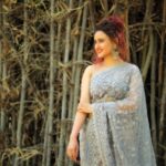Sony Charishta Instagram - #😊😊😊😊😊😊 #designersarees#fashionedit #instamakeup #instastyle #instagood #instra #intragram #indianactress #telugu #trees #green #blogger #designerwear #southindianactress #sonycharishta #sonycharishtafan #sareesofinstagram #sandalwoodadda #kollywoodactress #mollywood #modeling #kannda #tamilactress #bollywoodfashion #bollywoodstyle #blogger #beauty #bodypositive #smilemore #smile😊