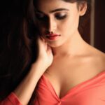 Sony Charishta Instagram -