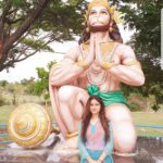 Sony Charishta Instagram – 🙏🙏🙏 jai  bhajarangabali 
Jai hanuman ki jai🙏🙏🙏🙏