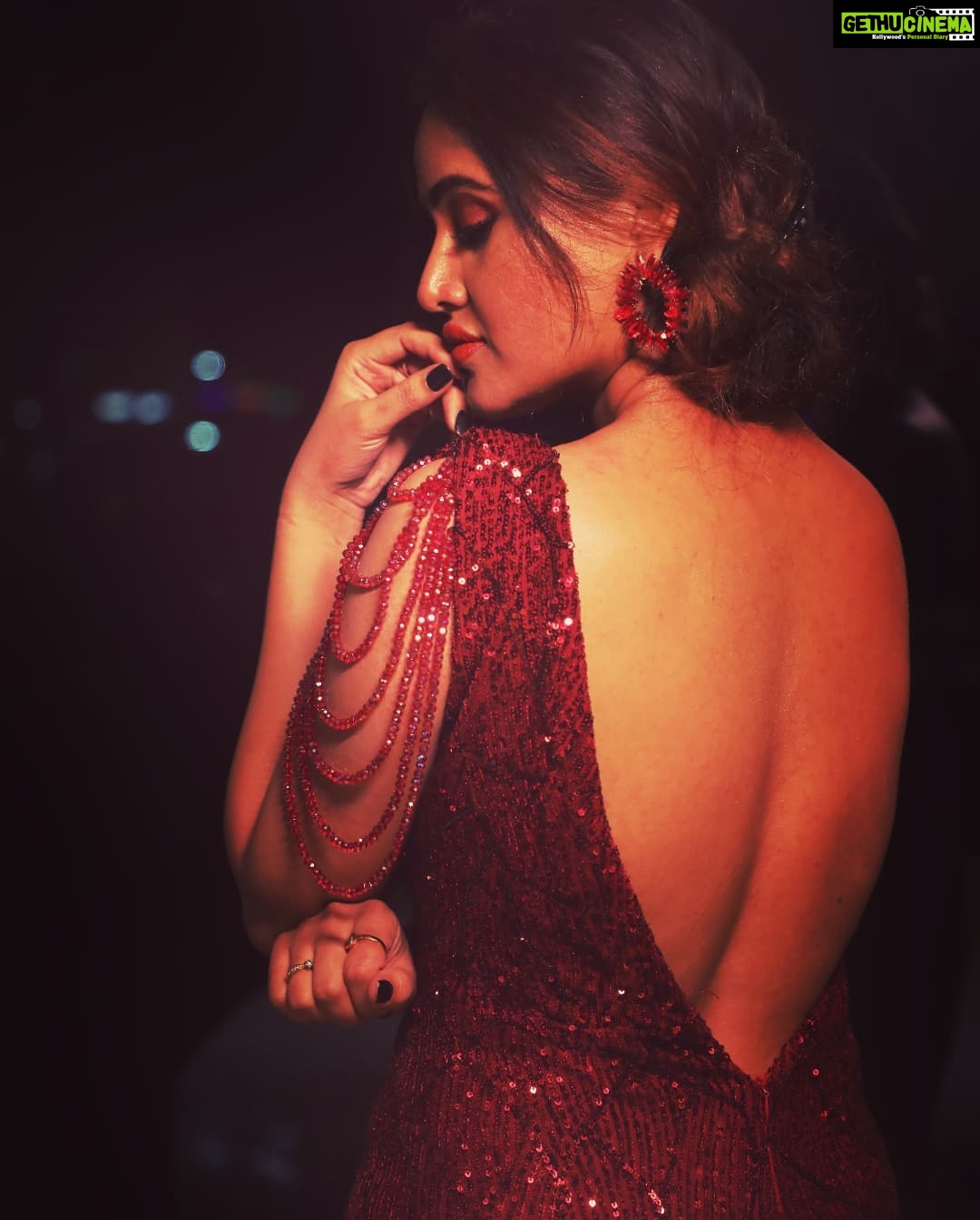 Sony Charishta Instagram - . . . . . . . . . . . . . . #model #beautiful #fashion #actress #trending #like #photoshoot #gorgeous #pretty #bollywood #looks #bhfyp #wallpaper #hdwallpaper ##instagram #love #sexyoutfits #instadaily #reelsindia #sonycharishtafanc