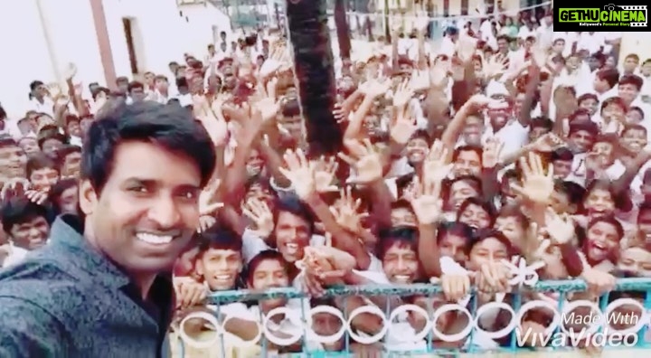 Soori Instagram - குட்டி செல்லங்கள் அனைவருக்கும் குழந்தைகள் தின நல்வாழ்த்துக்கள் ❤️🥰😘