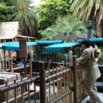 Soori Instagram – Family’யோட justu visiting Japan. Sandaalingalaa.. ennaa maari oru ooru . Semma ❤️ Tokyo Disneyland