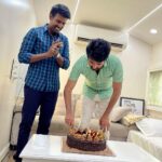 Soori Instagram – என் அன்பு தம்பி  செல்ல தம்பிக்கு இனிய பிறந்தநாள் நல் வாழ்த்துக்கள்❤️❤️ @sivakarthikeyan