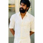 Soori Instagram - என்னதான் t shirt-u jeans nu போட்டாலும் வேட்டி சட்ட போட்டாலே தனி கெத்துதான்டா 😎😍🔥