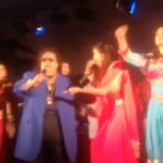 Sophie Choudry Instagram – Heartbroken💔So blessed to have spent so much time over the years with Bappida and the family. His songs, his voice and his style were all Iconic. He was pure Gold. Thank you for the music Bappida & for being such a Rockstar🙏🏼❤️❤️ Being on stage with you is a moment I will never forget❤️
Sending all my love & condolences to aunty, Bappa, Reema and the whole family #bappilahiri #discoking #legendsneverdie #bappida