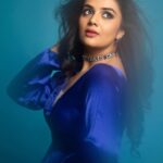 Sreemukhi Instagram – Going where the wind blows! ✨
Thank you Universe! I love you! ❤️

Outfit @navya.marouthu 
PC @chinthuu_klicks 
Make up @nookesh.malla 
Hair – Mahesh 

#sreemukhi