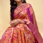 Sreemukhi Instagram - Chillapalli the vintage weavers of Mangalagiri are opening their second store at Madeenaguda, Hyderabad, near Madeenaguda bus stop on Feb 16th at 10:30 AM. Chillapalli will offer the finest handmade silk sarees, dress materials, Lehengas and lots more at weavers price! Join us for the grand launch celebrations that will be inaugurated by 'DJ Tillu' hero Siddhu Jonnalagadda and Khiladi movie heroine Dimple Hayathi. Get great discounts and a lucky chance to win cash back coupons worth Rs.5000/-. See you all at the grand launch. @chillapalliweavers @siddu_buoy @dimplehayathi