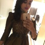 Sri Divya Instagram - When you love the dress and can’t get enough of the pictures 💛🙃 #throwbackthursday #stayhomestaysafe