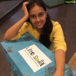 Sri Divya Instagram – Curious what’s inside.!!! 😃👏 @limesodapopup #popuptrunkshowbysoundarya … Hold on; revealing soon 🥰😛