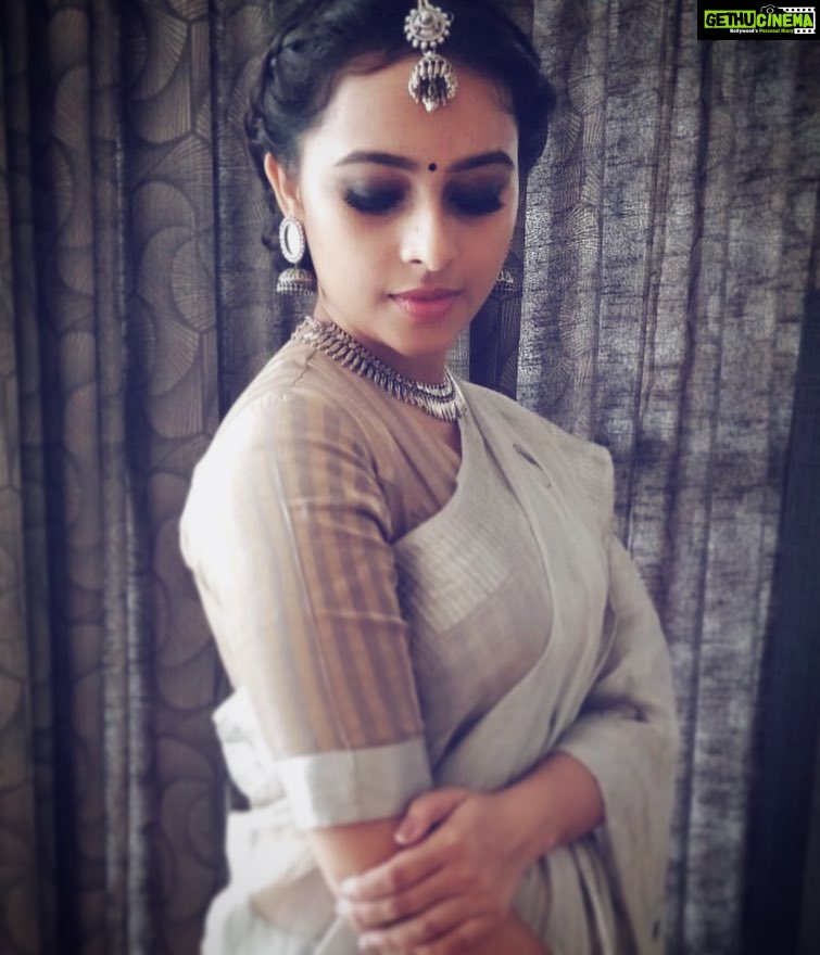 Sri Divya Instagram - Elegance is the only beauty that never fades 🖤