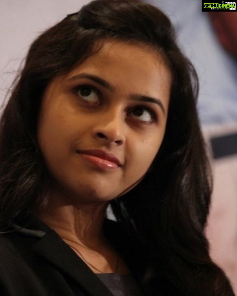 Sri Divya Instagram - #foundontwitter #Pencilmovie #flashbacks 😄