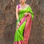 Sridevi Vijaykumar Instagram - May goddess Durga illuminate your life with countless blessings 😇 For#Comedystars#starmaa#sunday#dussera#dusseraspecial#festive #happynavratri#kanchivaram#silksaree#jewellery#indianwear#festivevibes Saree @brandmandir Jewelry @srjfinejewelry Styling @yaasha_veeramachaneni 📸 @chinthuu_klicks