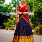 Sridevi Vijaykumar Instagram – #comedystars#starmaa#sunday#sundayfunday#entertainment#comedyshow#disneyhotstar 

Outfit @kowshiki_couture 
Jewellery @the_jewel_gallery
Kemp bangles @sanvi_creations_
📸 @v_capturesphotography