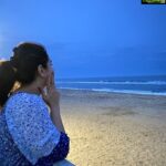 Sridevi Vijaykumar Instagram - Sky above, sand below, peace within ❤ #happymonday#beachlover#deepthoughts#instamood#happytimes#makingmemories