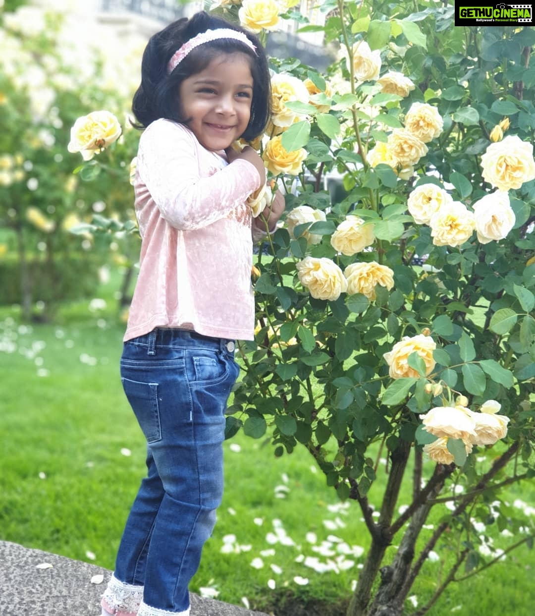 Sridevi Vijaykumar Instagram - She is my heart , my soul , my best thing that ever happened to me , the source of many laughs and a few tears. She is my DAUGHTER and she is my world❤#daughtersday#rupikaa#mydoll#mybaby💕😘