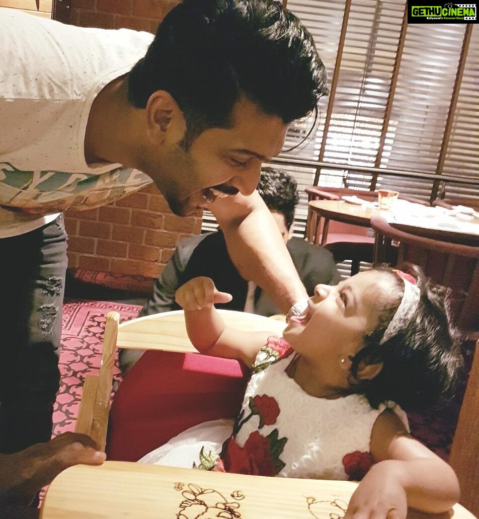 Sridevi Vijaykumar Instagram - Cutest pic😍😍 my baby girl with Anna😍❤@arunvijayno1 #rupikaa#arunvijay#bestbrother😘