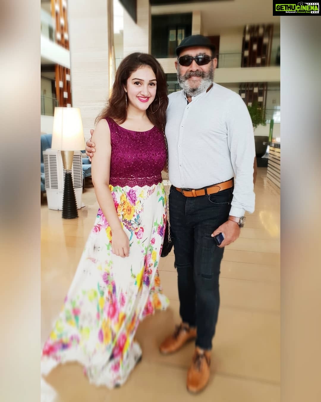 Sridevi Vijaykumar Instagram - Family❤#siblings#funtrip#daddysbirthday#alwaysfuntogether❤️