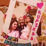 Sridevi Vijaykumar Instagram - Birthday celebrations💖🎉🎁👸🎂#rupikaa#2ndbirthday#sridevivijaykumar#birthdayfun#mybabydoll#princessofthefamily👑🎀#loveyousomuch😘