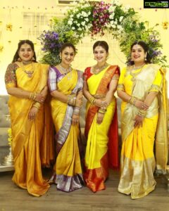 Sridevi Vijaykumar Instagram - The greatest gift our parents gave us was each other ❤👭🧍‍♂️👭 ❤

#siblings#sisters#brother#family#love#strongertogether#bonding#familyfirst#memoriesforlife#happytimes#loveyou