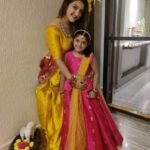 Sridevi Vijaykumar Instagram – Bringing in The vibes and festivities of diwali💥💥💥 
Outfits @samtaandshrutistudio 
Jewellery @d_terracotta_by_obuushasenthel 
#prediwalicelebrations#diwali#friends#family#togertherness#positivevibes#festiveseason#happiness
