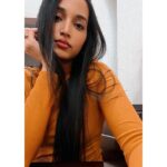 Srinidhi Ramesh Shetty Instagram – Just checking in!!🧡