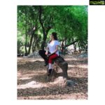 Srushti Dange Instagram - I’m a girl of the woods 🌳 #featurefriday #feelgoodfriday #fridaymorning #photosoftheday #summer #instalike #liveforthestory #itsthelittlethings #summervibes