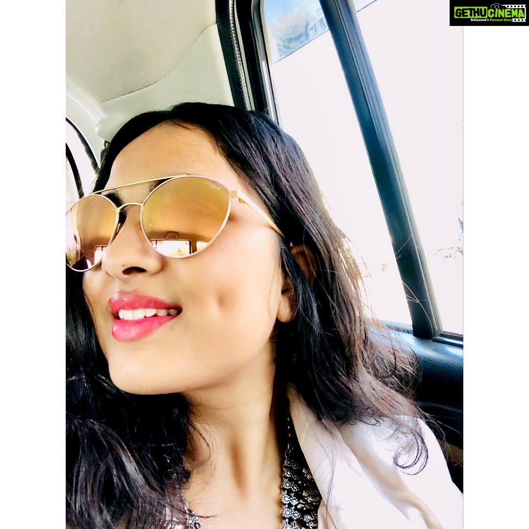 Srushti Dange Instagram - Super obsessed with my @vogueeyewear 👓