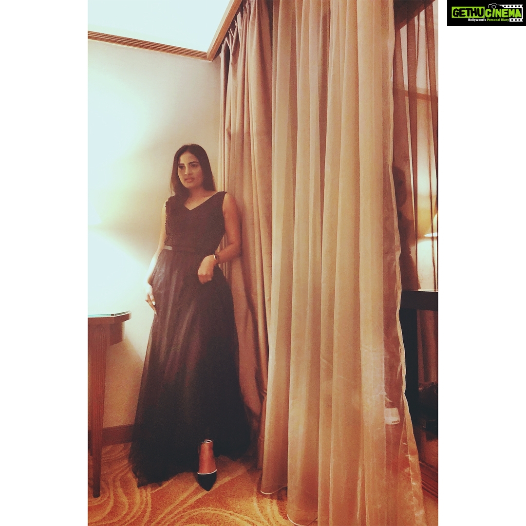 Srushti Dange Instagram - Shine like a Dimond 💫 #natchathiravizha2018 styled by @joycrizildaa super obsessed with my Aldo shoes ðŸ‘