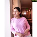Srushti Dange Instagram - “ Be a flamingo in a flock of pigeons “ 📸 @praveenraja #mondaymood
