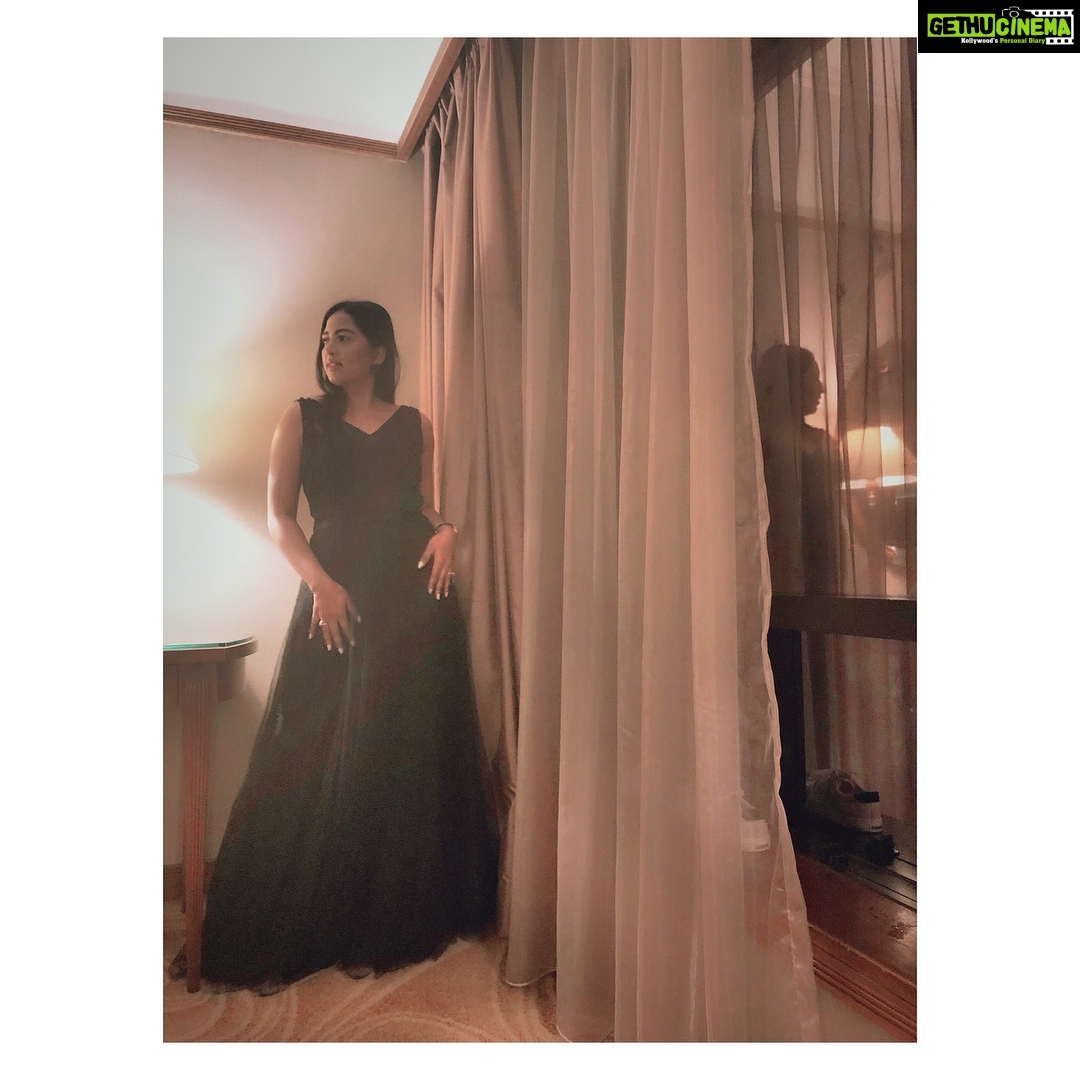 Srushti Dange Instagram - Shine like a Dimond 💫 #natchathiravizha2018 styled by @joycrizildaa super obsessed with my Aldo shoes ðŸ‘
