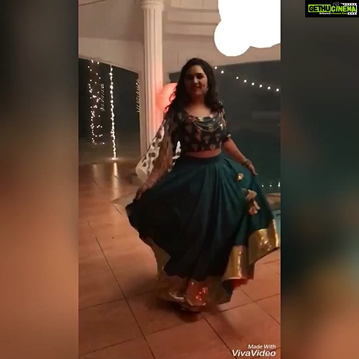 Srushti Dange Instagram - Happy happy happy Diwali π₯πΈπ¦ #slowmotion is must #twirling #twirldress #srushtidange