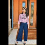 Srushti Dange Instagram - Live Love Woof 👆🏻