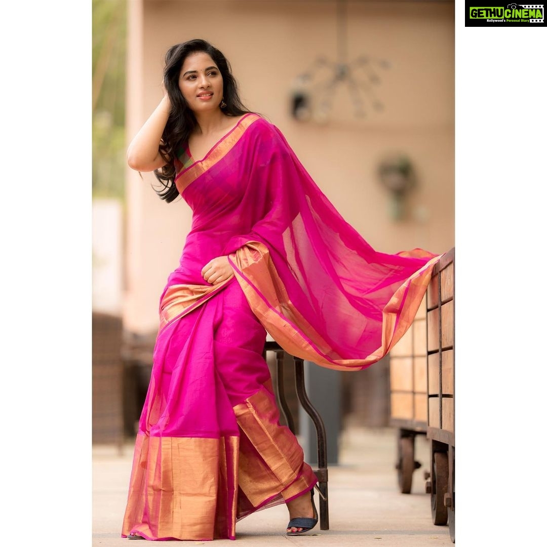 Srushti Dange - 38.1K Likes - Most Liked Instagram Photos