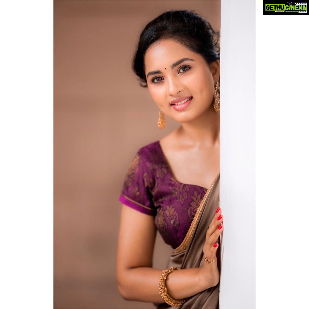 Srushti Dange - 38.2K Likes - Most Liked Instagram Photos
